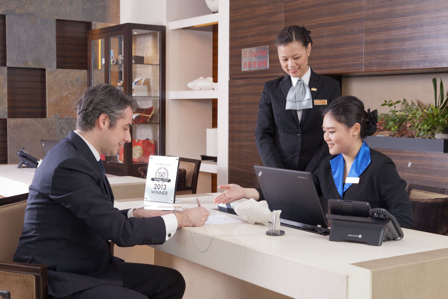 office hotel front desk hotel training hostgarcia office hotel front desk hotel training hostgarcia